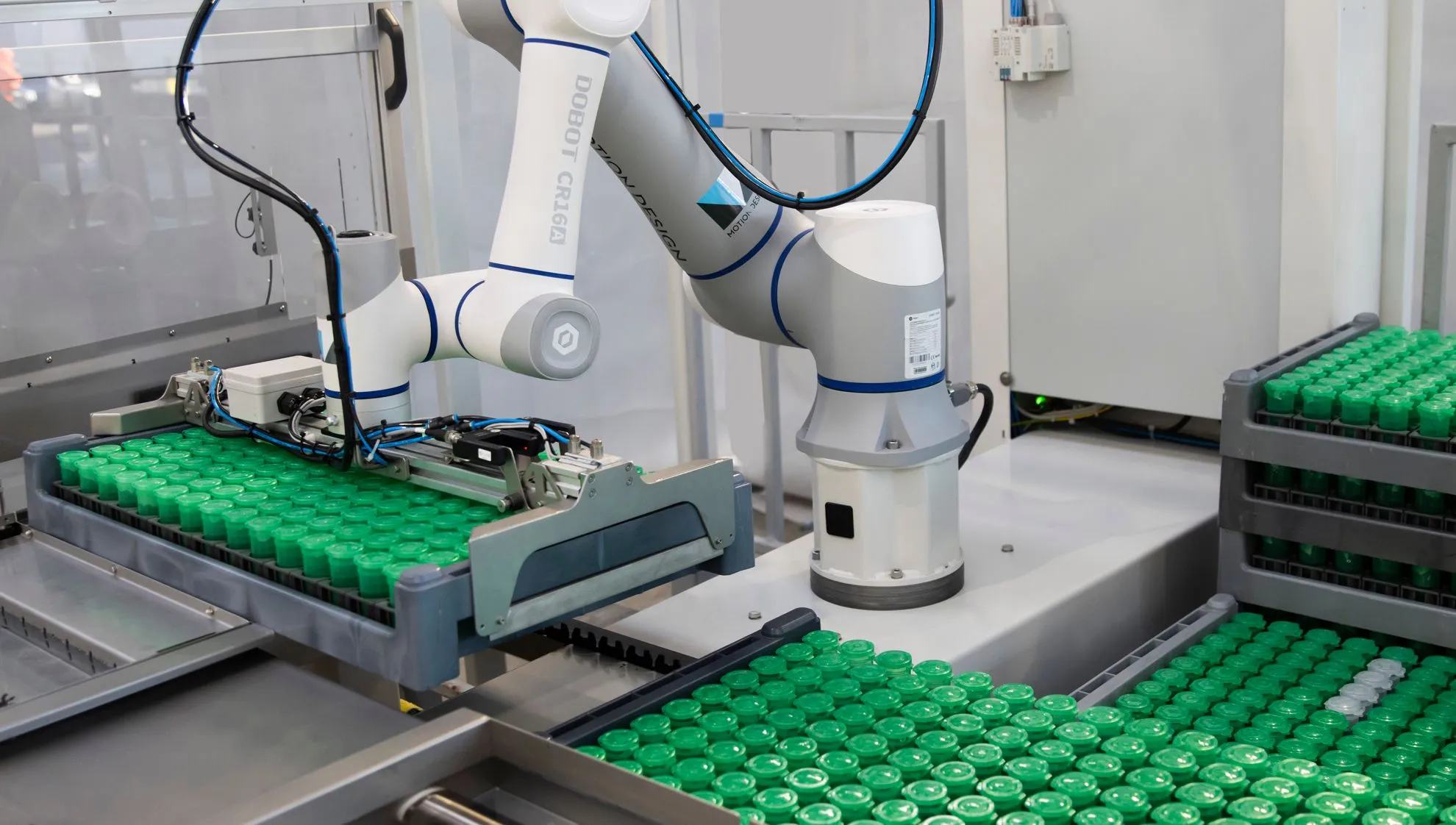 tray_loading_robot